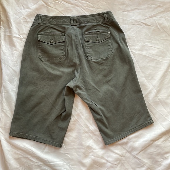 Dockers Collection - Picture 2 of 3